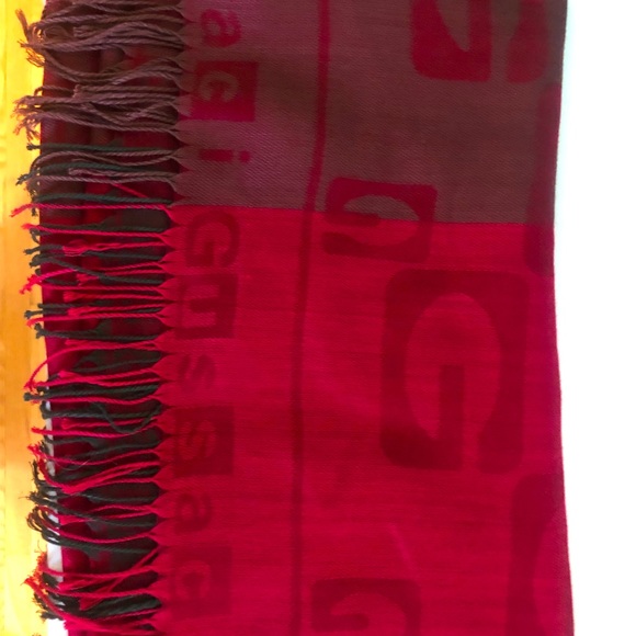 Gussaci tri coloured scarf - Picture 3 of 3